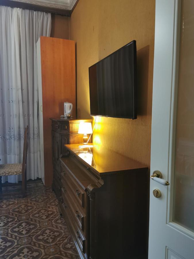 Albisola Bed And Breakfast Albisola Superiore Bagian luar foto