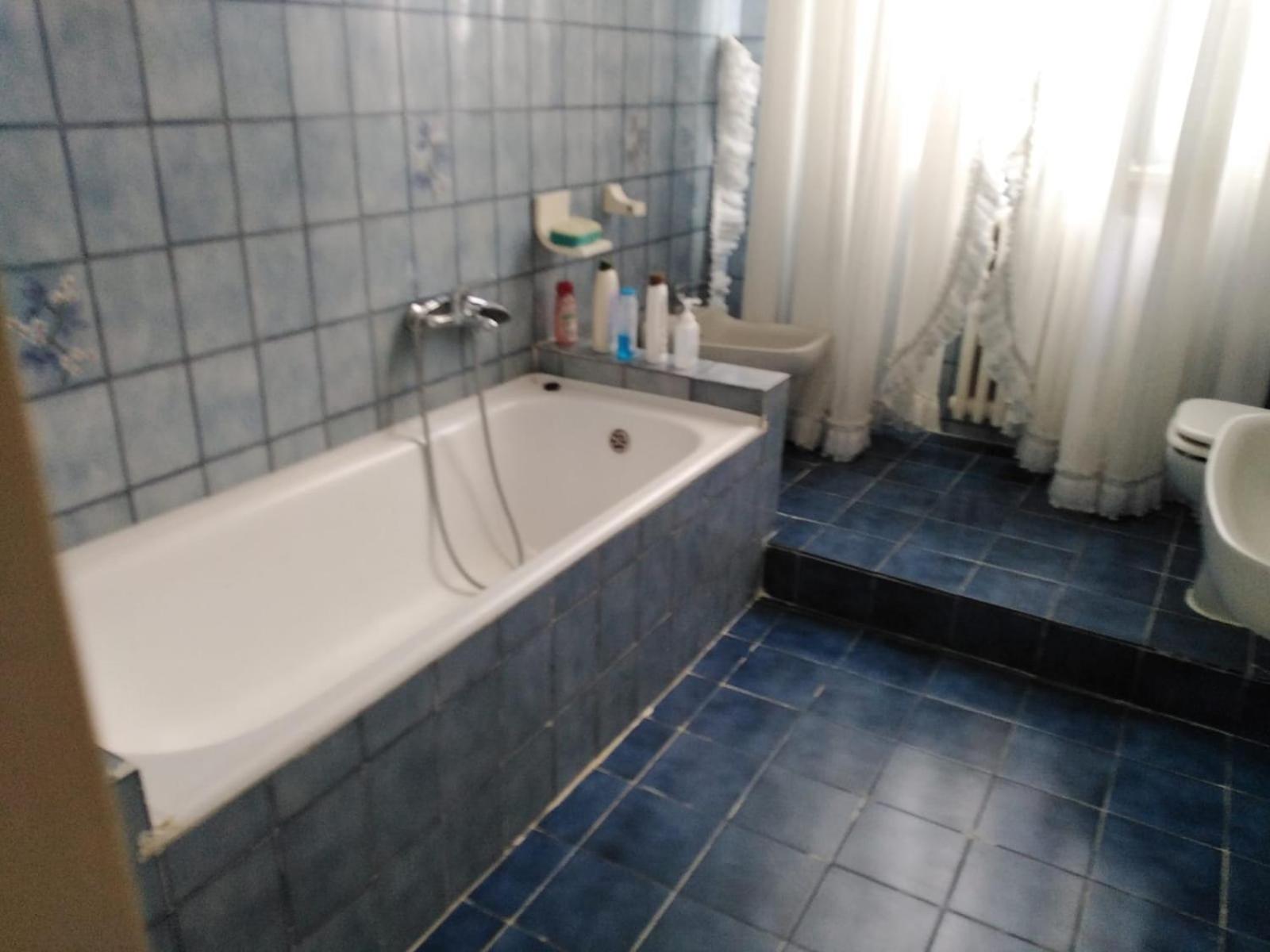 Albisola Bed And Breakfast Albisola Superiore Bagian luar foto
