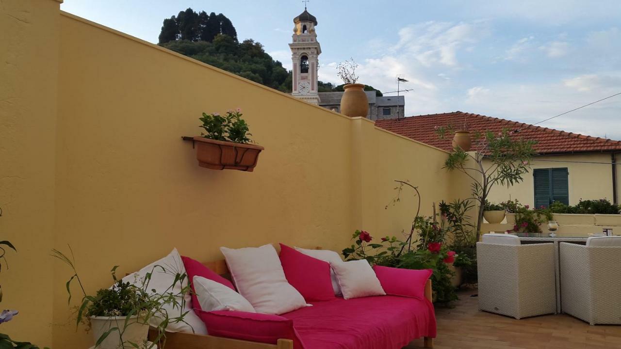 Albisola Bed And Breakfast Albisola Superiore Bagian luar foto
