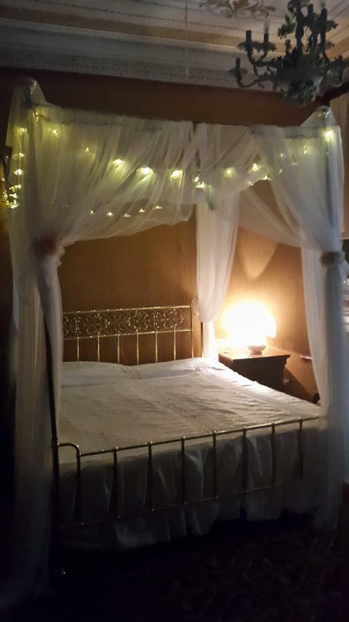 Albisola Bed And Breakfast Albisola Superiore Bagian luar foto