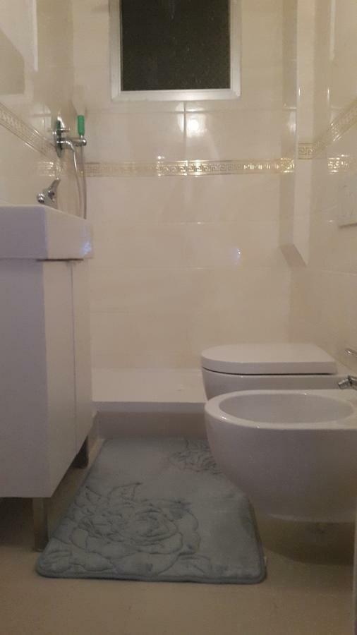 Albisola Bed And Breakfast Albisola Superiore Bagian luar foto